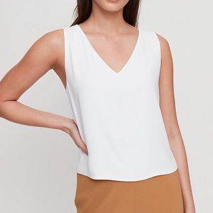 Aritzia - Babaton Murphy Blouse